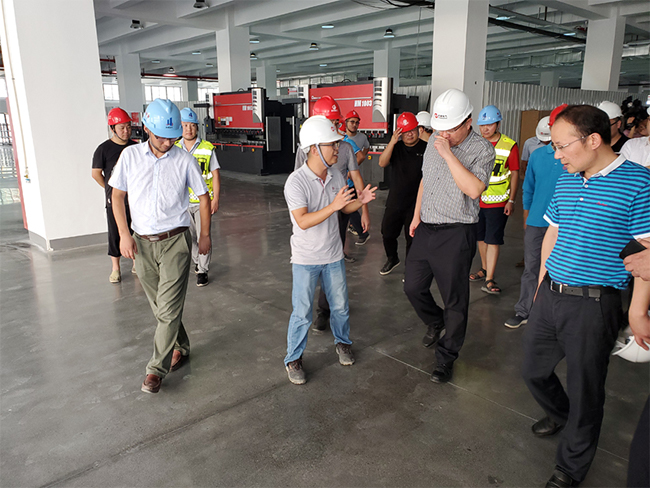 吴中区领导考察调研重点项目苏州888集团官网正版 (2).jpg